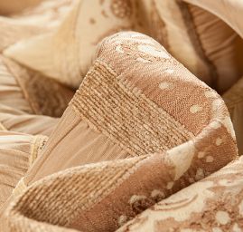 Krešovaný taft žakárový vzor pastel žlutá/béžová