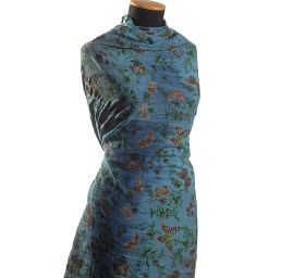 Bavlněná látka vzor batika/motýlci modrá