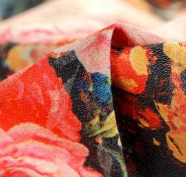 Žakárová látka digitální tisk růže