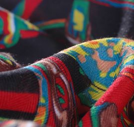 Šatka čierna / červená