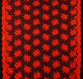 Krajka výšivka na vzorovém tylu červená