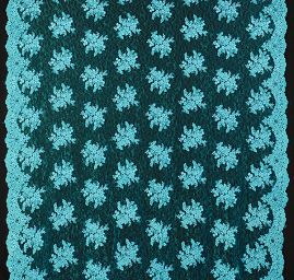 Krajka jemná výšivka na vzorovém tylu tyrkys modrá