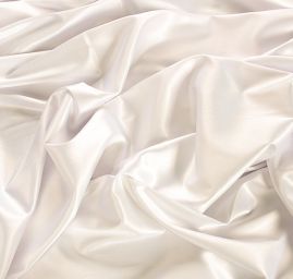 Pružný satén smetanový