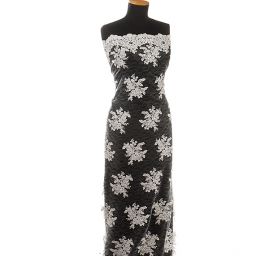 Krajka jemná výšivka na vzorovém tylu slonová kost