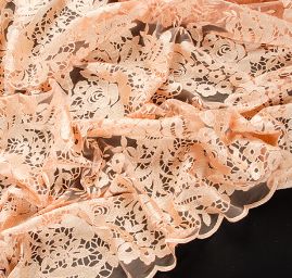 Pružná krajka květinový motiv lososová/tělová