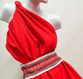 Len pružný středně silný červený