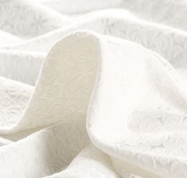 Brokát pružný květinový vzor slonová kost