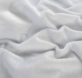 Imitace kožešiny nízký matný vlas bílá