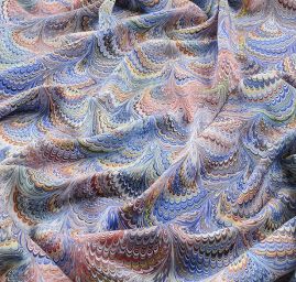 Viskozová šatová látka tisk abstraktní vzor páví peří