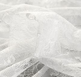 Krajka tylová jemná bílá