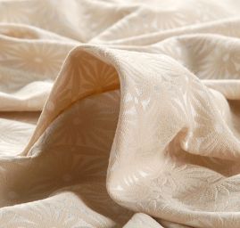 Žakárová látka květinový vzor béžová smetanová