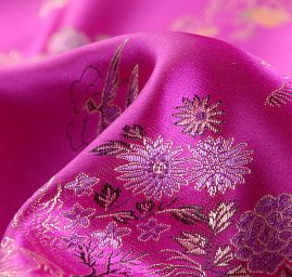 Látka brokát orientální motiv purpurová