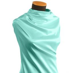 Satén pružný jemný pistáciové barvy