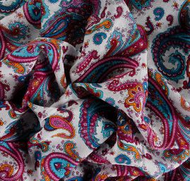 Etamín bavlna kašmírový paisley vzor bílá