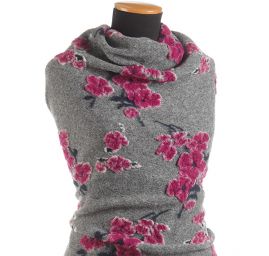 Art textil varená vlna vzor kvetov višne šedá