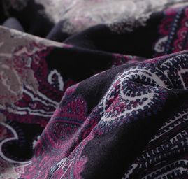 Pružný manšestr kašmírový vzor