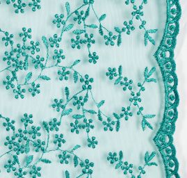 Krajka tylová drobná výšivka smaragdová