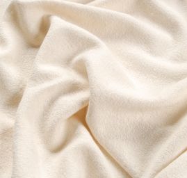 Vařená vlna slonová kost