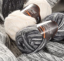 Kostýmová vlněná látka hladká černá/bílá