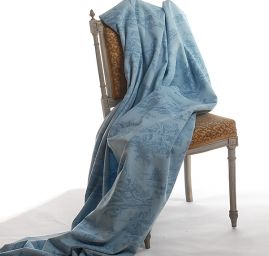 Látka s motivem toile de jouy modrá