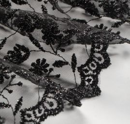 Krajka tylová drobný vzor výšivka s rexem černá