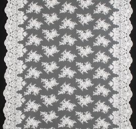 Krajka romantická výšivka na tylu ecru