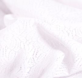 Jemná pružná krajka zářivě bílá