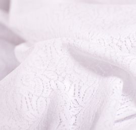 Jemná pružná krajka zářivě bílá