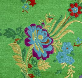 Brokát s folklórním motivem květů zelený