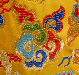 Brokát orientální motiv draka okrový