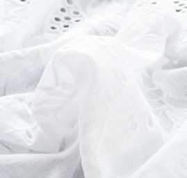 Krajka madeira vyšívané kraje velký květ bílá