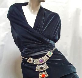 Samet pružný velur černý