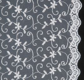 Krajka jemná tylová výšivka s rexem stříbrná