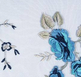 Krajka výšivka na tylu tm. modrá