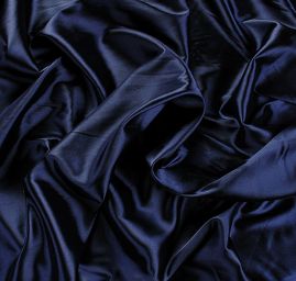 Pružný satén tmavě modrý
