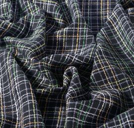 Látka na kostým imitující ručně tkané metráže černozelená