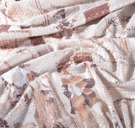 Úplet s aplikací flitrů postavy/tisk