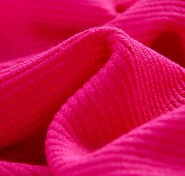 Pletenina žebrový vzor fuchsiová
