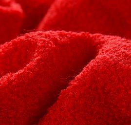 Vlněné buklé součky sytě červený