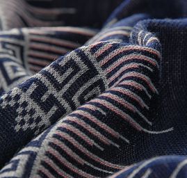 Teplejší žakárový úplet modrá/starorůžová