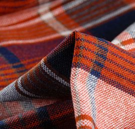 Vlněná kostýmovka vzor velké kostky hnědomodrá