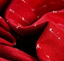 Vlněná látka kostýmová červená s nopky