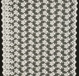 Krajka výšivka na tylu lístky/květy smetanová