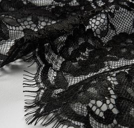 Krajka pružná jemný květinový vzor černá