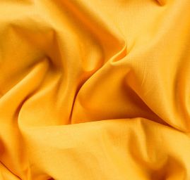 Len středně silný okrové barvy