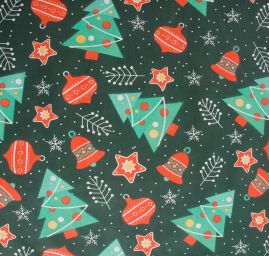 Bavlněná látka vánoční vzor ozdoby a stromečky zelená