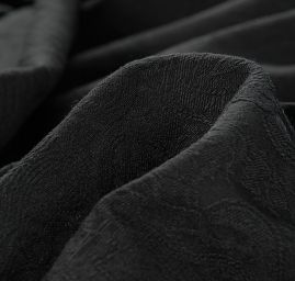 Žakárová látka romantický vzor černá