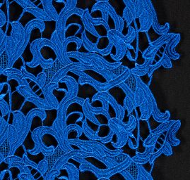 Efektní hrubá krajka květ/onrament royal