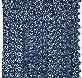 Efektní hrubá krajka květ/ornament tm.modrá