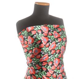 Hedvábný atlas květinový vzor červený